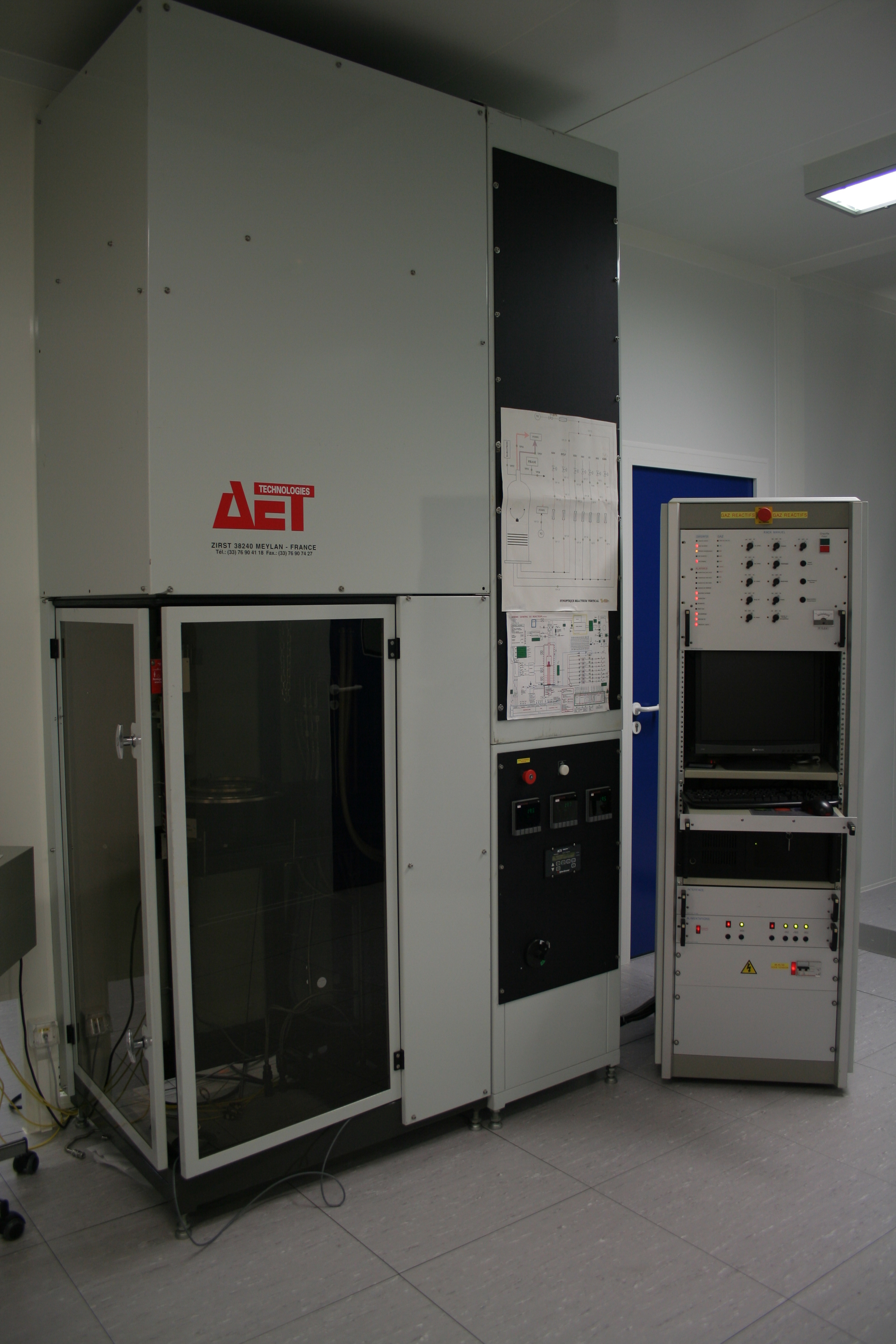 Picture of Four AET Reve (T- CVD)